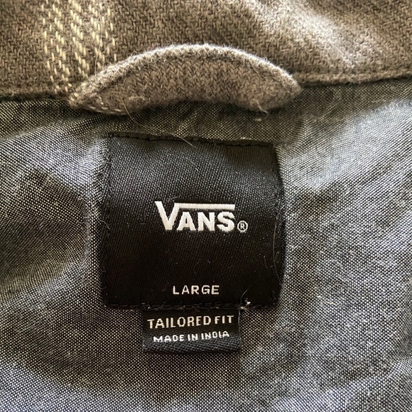 VANS Button-up Plaid Sweater - Picture 2 of 2